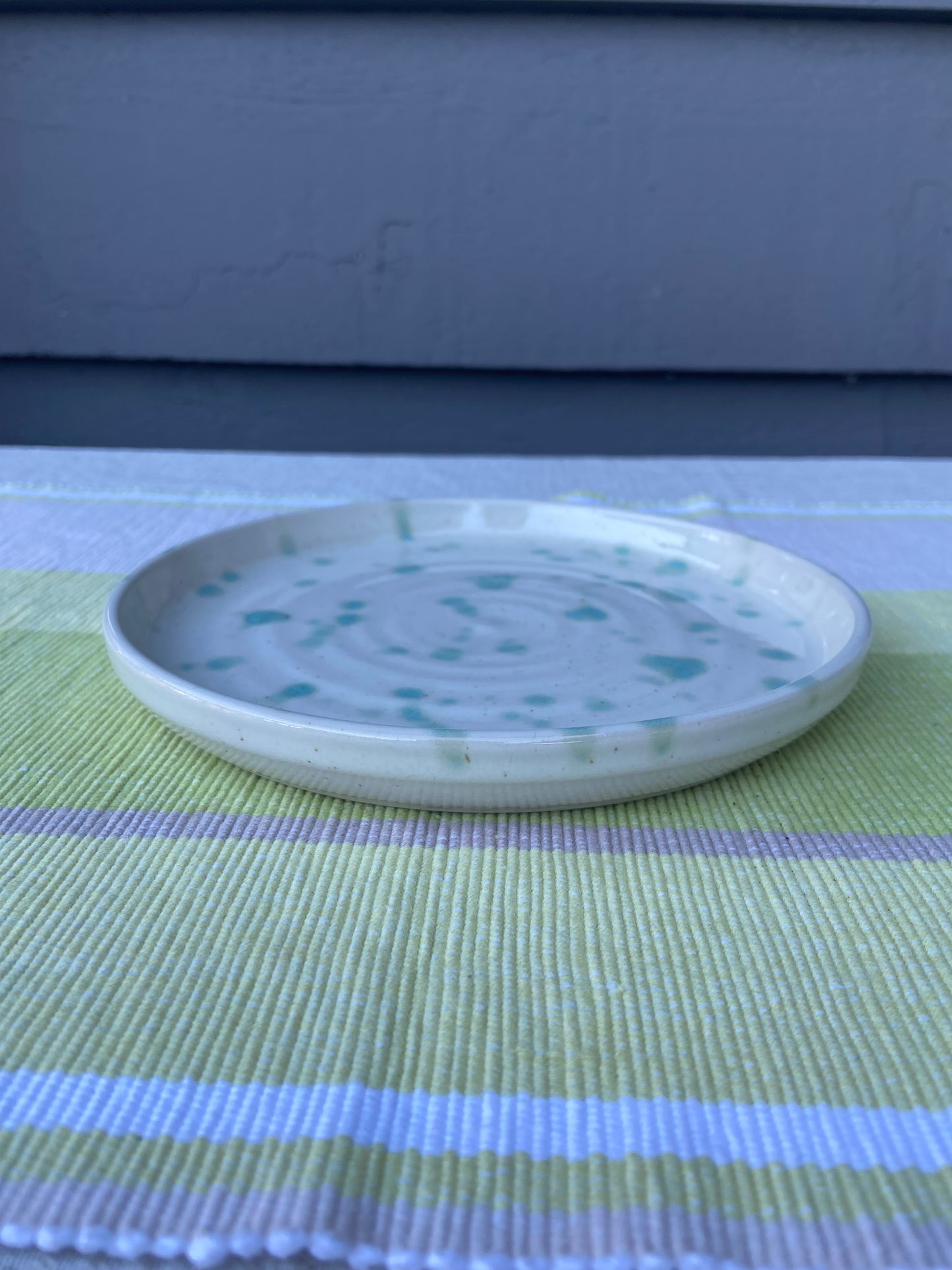 Cream with Seafoam Splash Plate